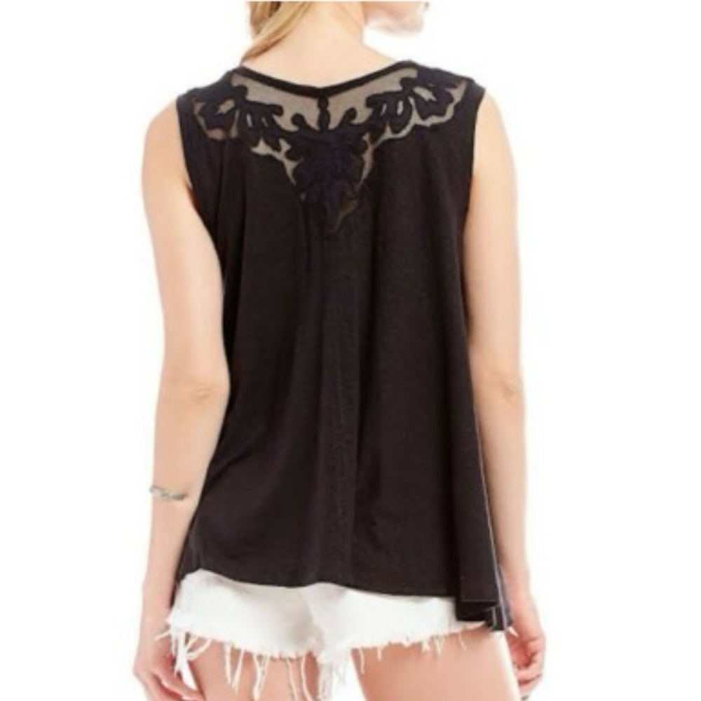 FREE PEOPLE Linen Blend Sleeveless Blouse Tank Top Embroidered Lace Womens Sz XS